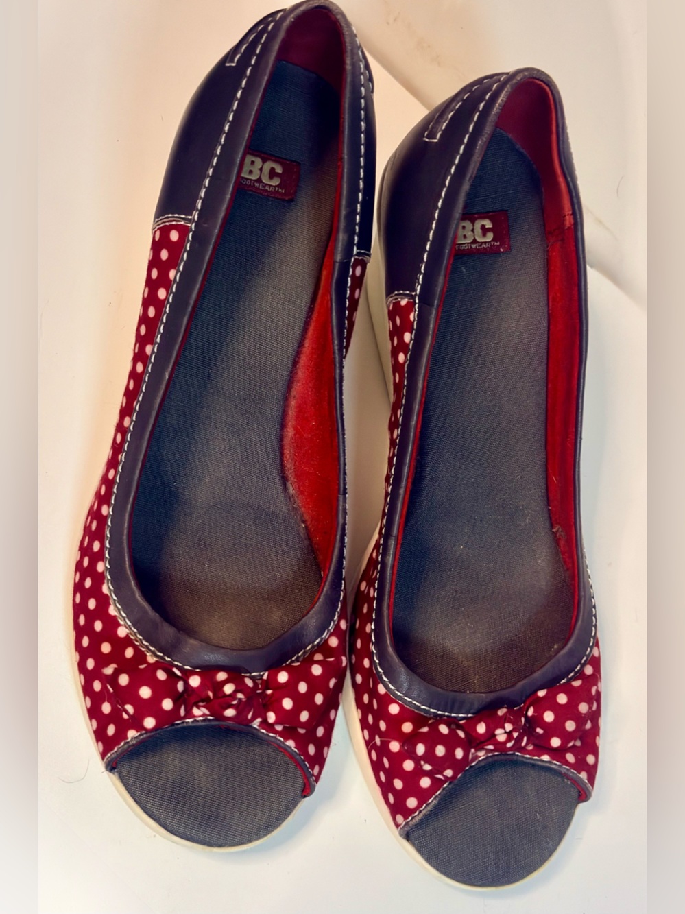 BC Footwear Red Polka Dot Peep-Toe Wedges 8.5 - Picture 2 of 5